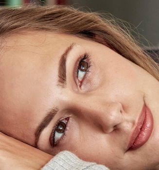 Članak Šminka za osjetljivu kožu - izaziva li Vaša šminka napadaje
