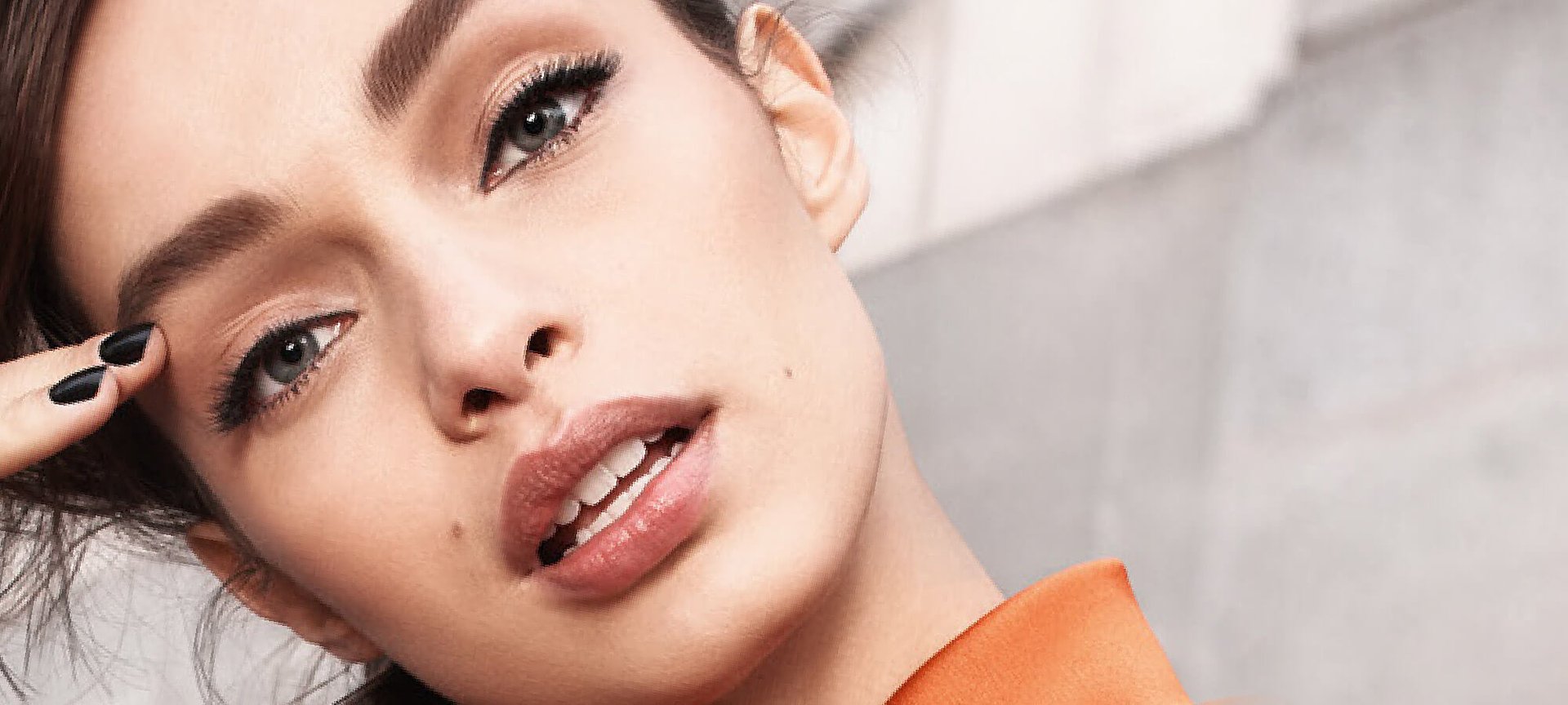 Transparent Unbelievabrow Luma Grothe