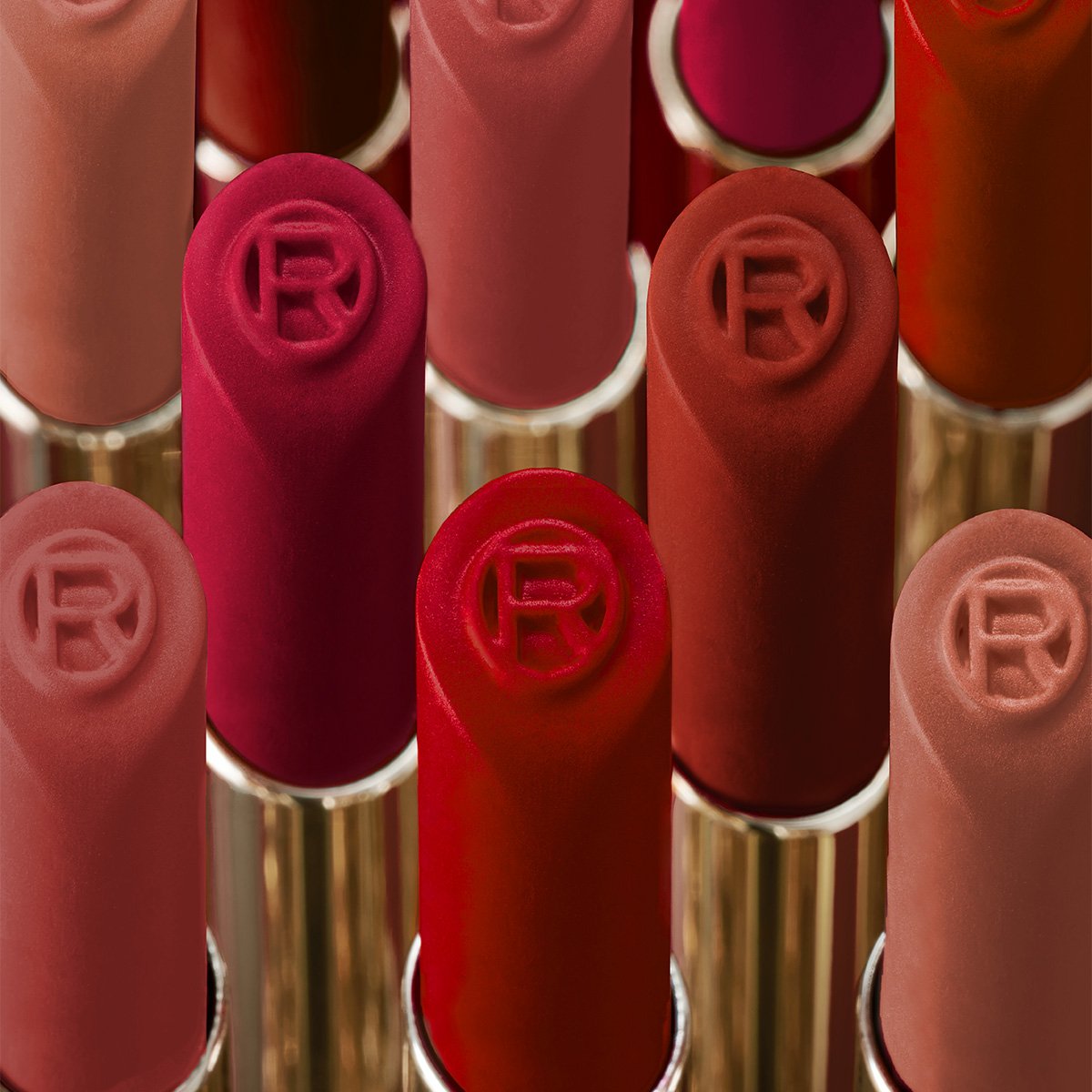 Color Riche Intense Volume Matte Colors of Worth ruž za usne 600 Nude ...
